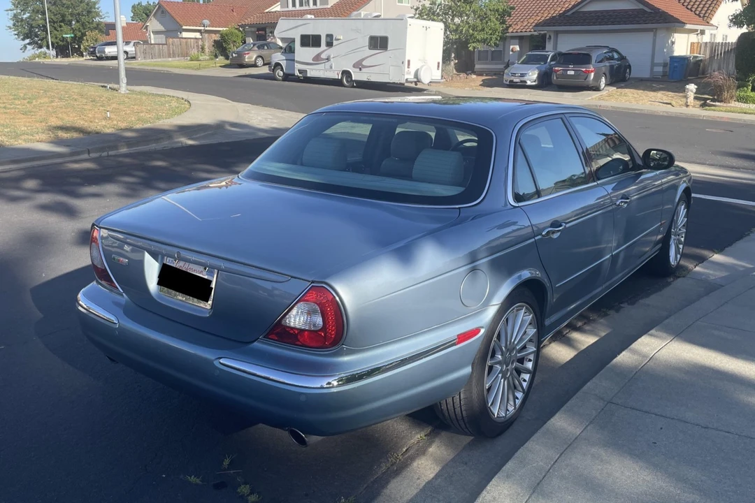 2004 Jaguar X350/X356/X358 XJR - Image 9 of 31