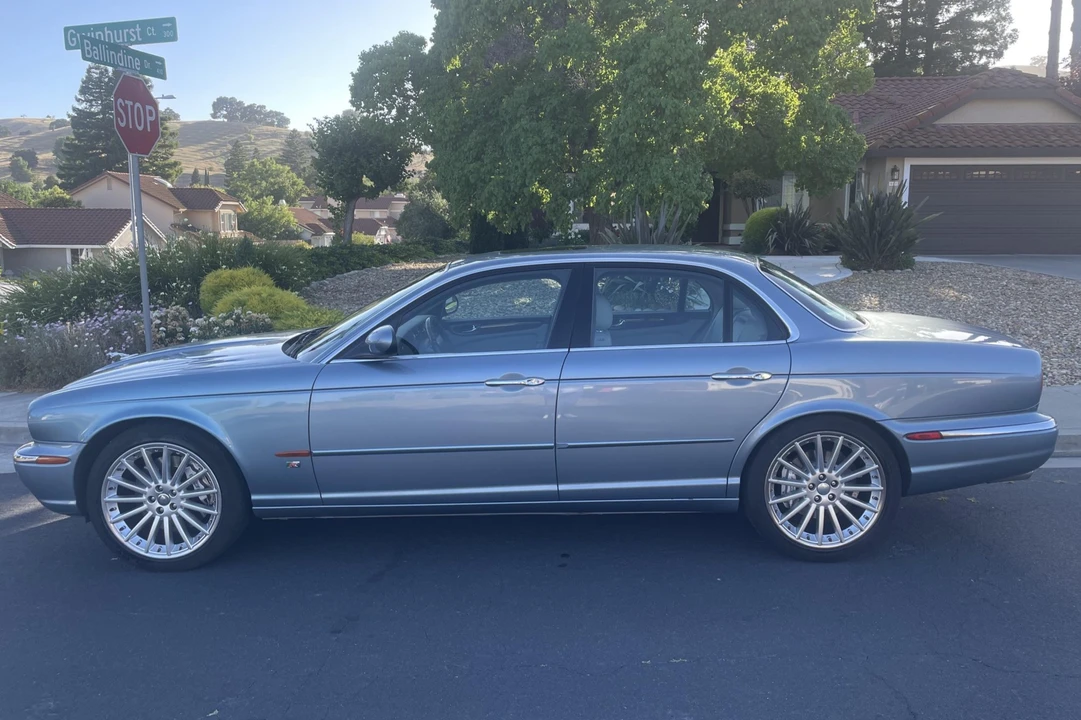 2004 Jaguar X350/X356/X358 XJR - Image 15 of 31