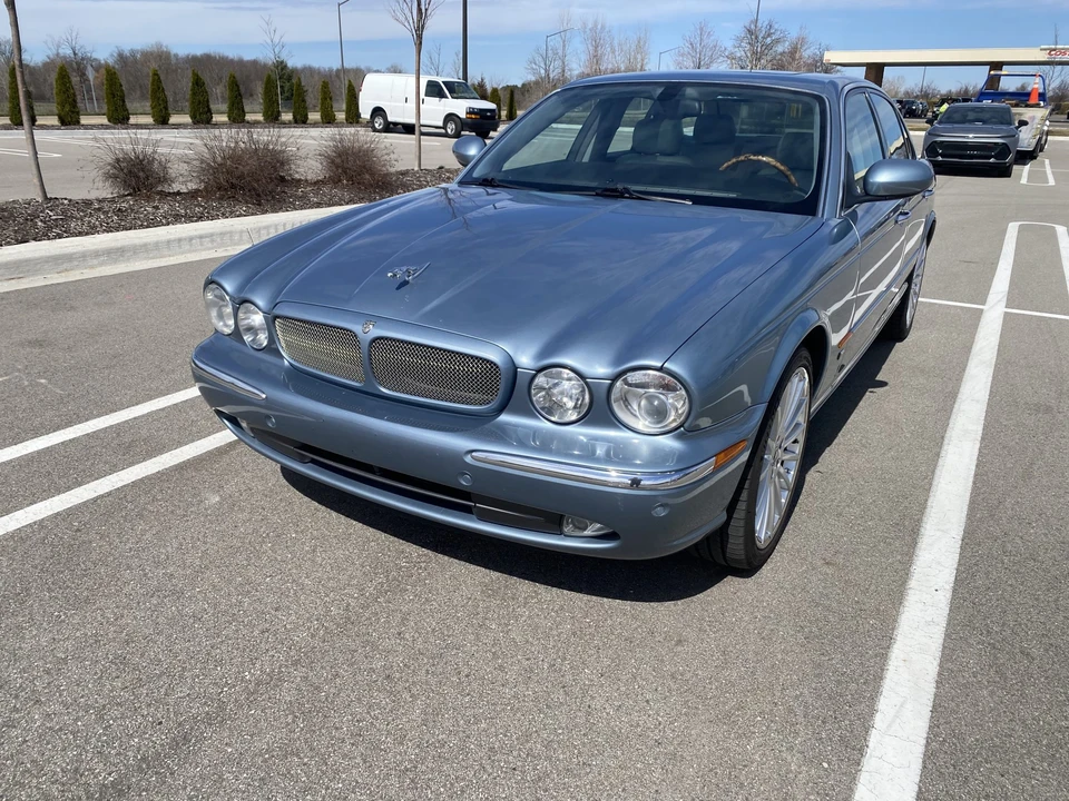 2004 Jaguar X350/X356/X358 XJR - Image 3 of 31