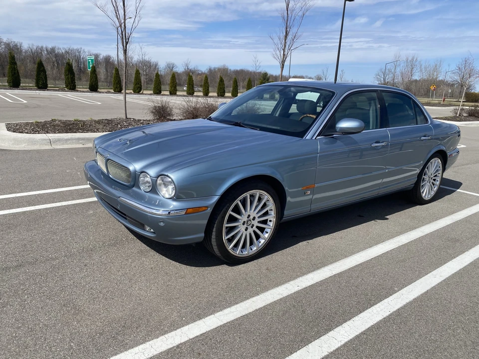 2004 Jaguar X350/X356/X358 XJR - Image 7 of 31