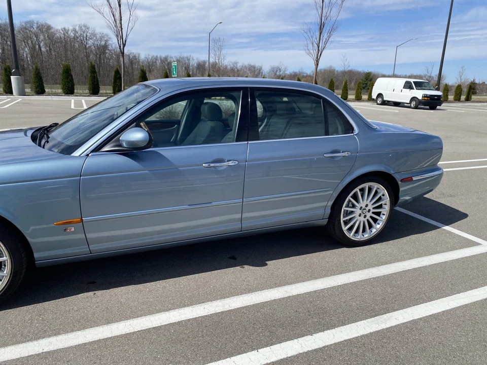 2004 Jaguar X350/X356/X358 XJR - Image 30 of 31
