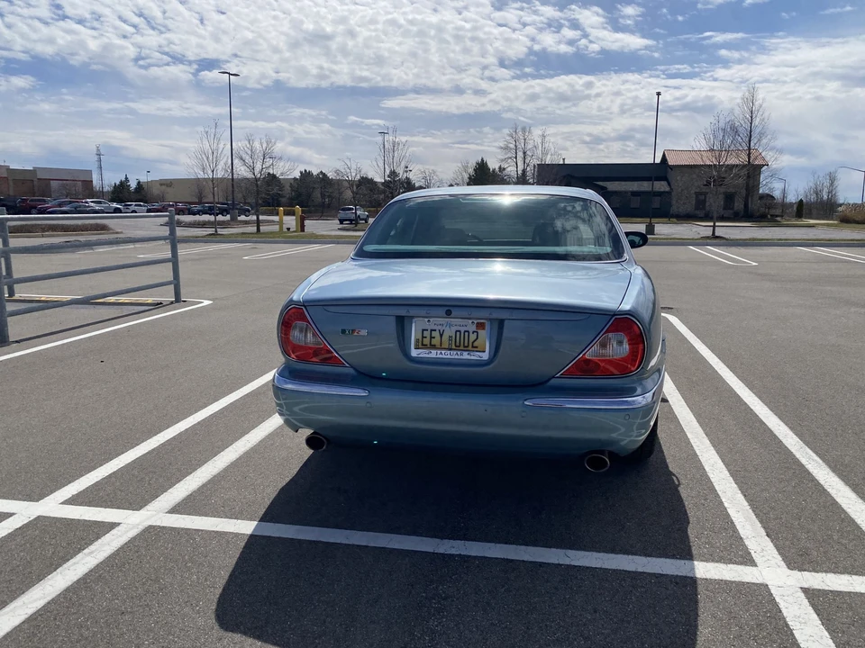 2004 Jaguar X350/X356/X358 XJR - Image 16 of 31