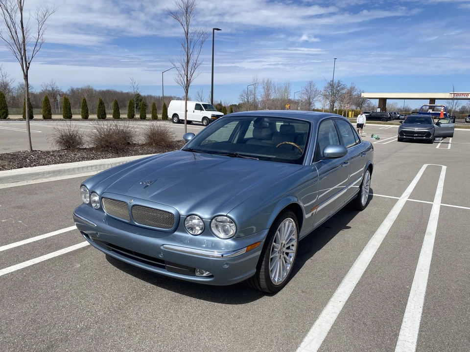 2004 Jaguar X350/X356/X358 XJR - Image 4 of 31