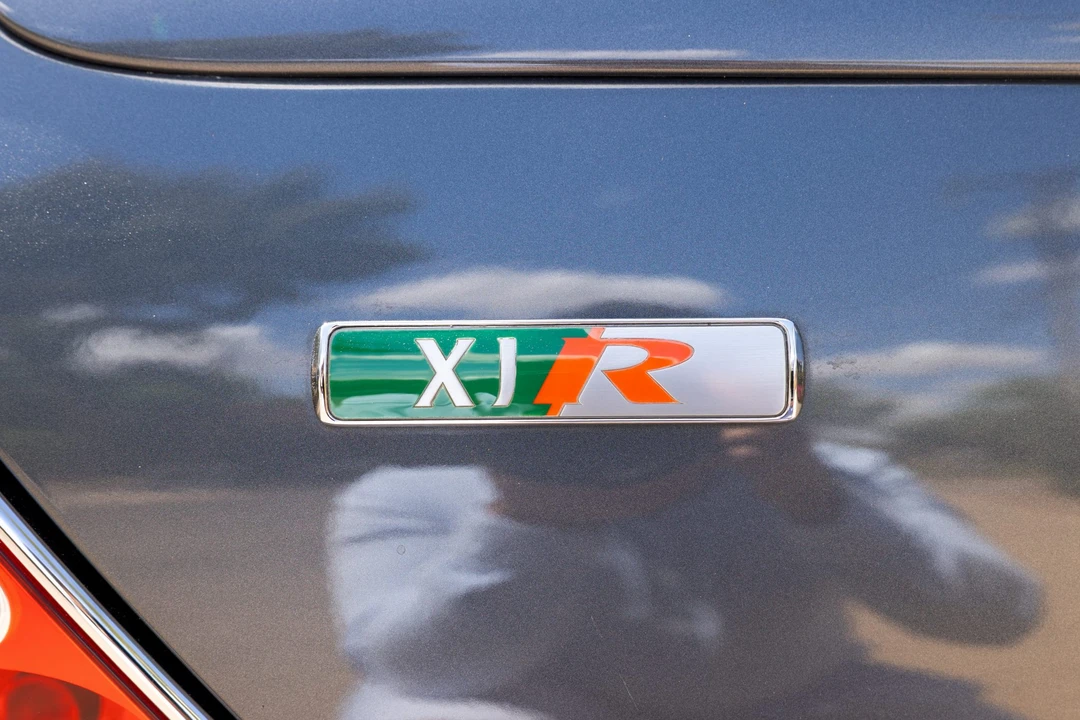 2004 Jaguar X350/X356/X358 XJR - Image 23 of 31
