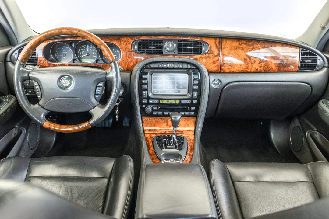 2004 Jaguar X350/X356/X358 XJR - Image 31 of 31