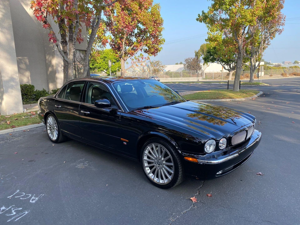 2004 Jaguar X350/X356/X358 XJR - Image 20 of 31