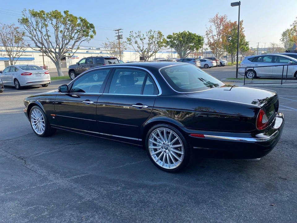 2004 Jaguar X350/X356/X358 XJR - Image 12 of 31