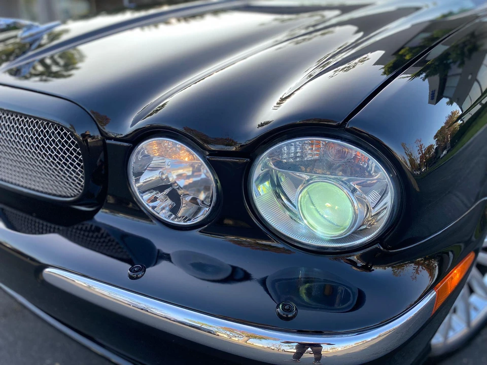 2004 Jaguar X350/X356/X358 XJR - Image 28 of 31