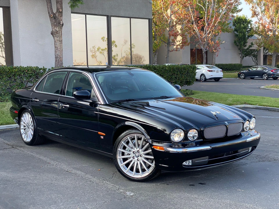2004 Jaguar X350/X356/X358 XJR - Image 18 of 31