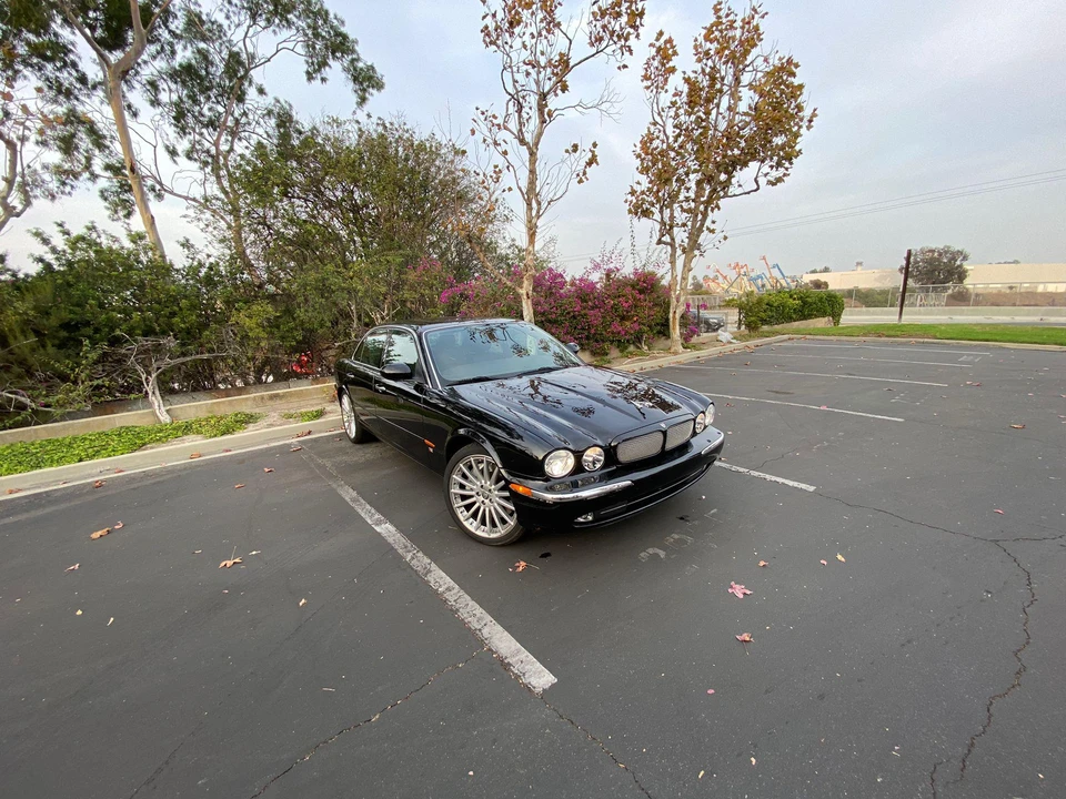 2004 Jaguar X350/X356/X358 XJR - Image 23 of 31
