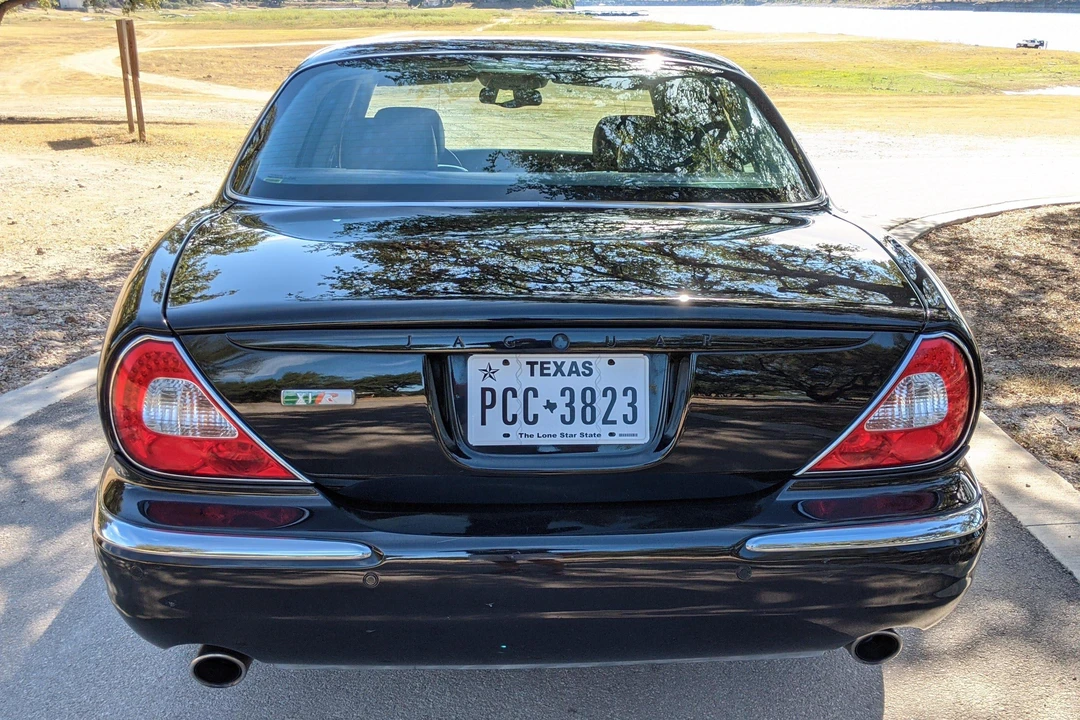 2004 Jaguar X350/X356/X358 XJR - Image 5 of 31