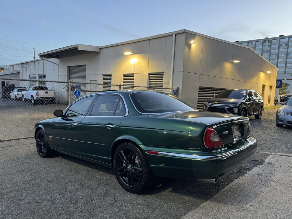 2004 Jaguar X350/X356/X358 XJR - Image 13 of 31