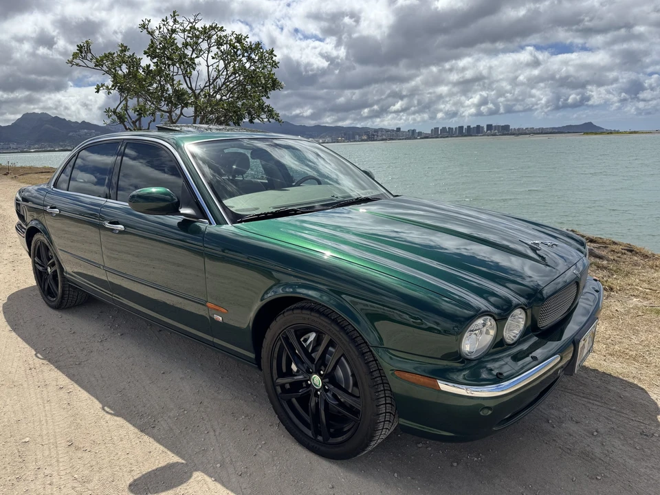 2004 Jaguar X350/X356/X358 XJR - Image 10 of 31