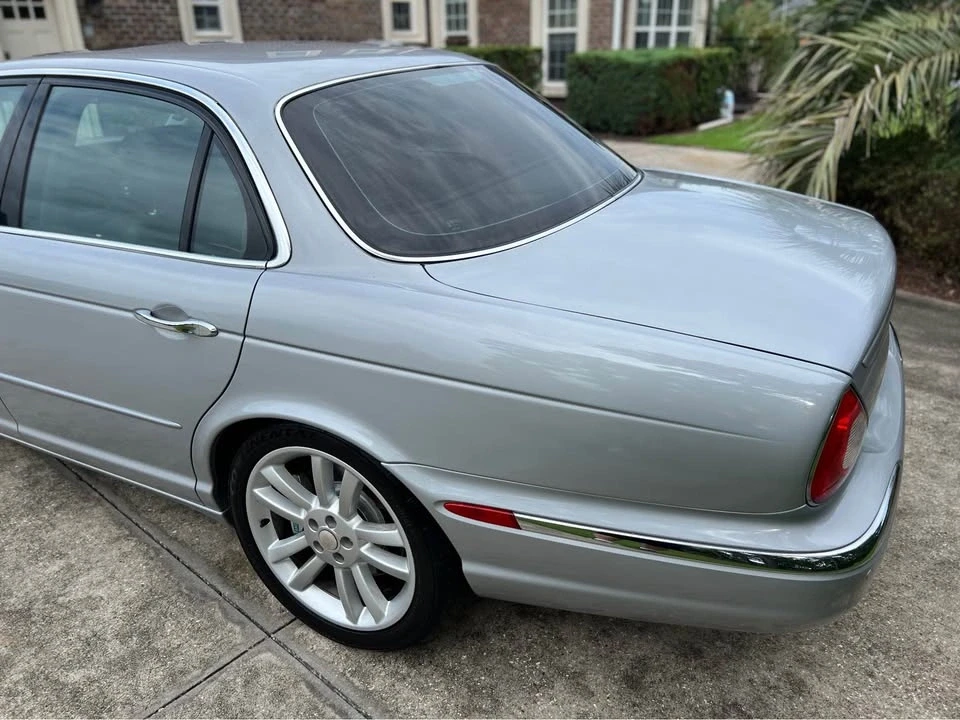 2004 Jaguar X308 XJR - Image 17 of 20