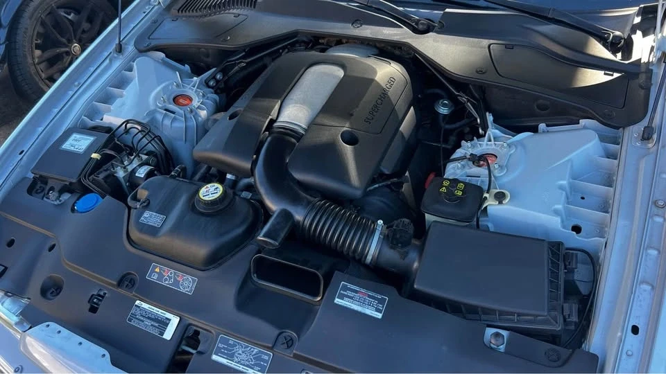 2004 Jaguar X308 XJR - Image 3 of 20