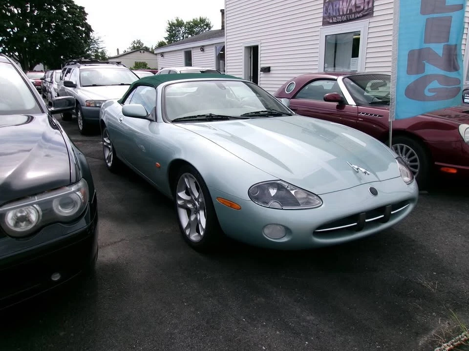 2004 Jaguar X100 XK8 - Image 3 of 8