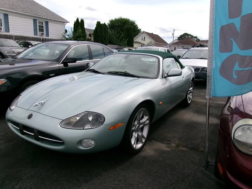 2004 Jaguar X100 XK8 - Image 2 of 8