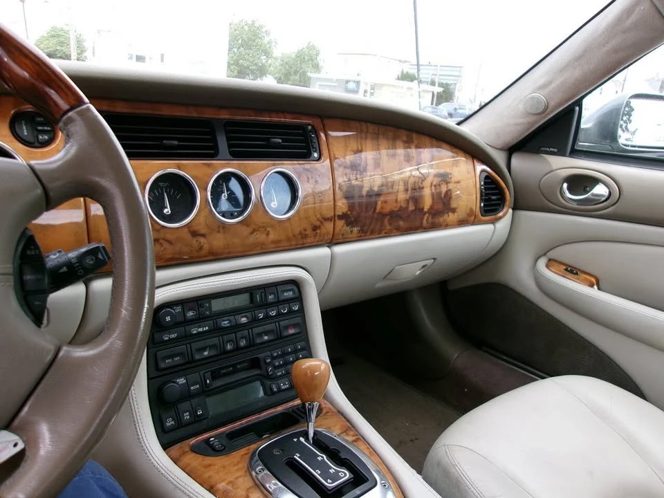 2004 Jaguar X100 XK8 - Image 8 of 8