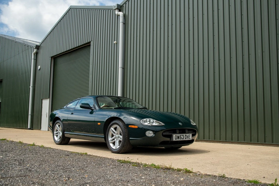 2004 Jaguar X100 XK8 - Image 13 of 30