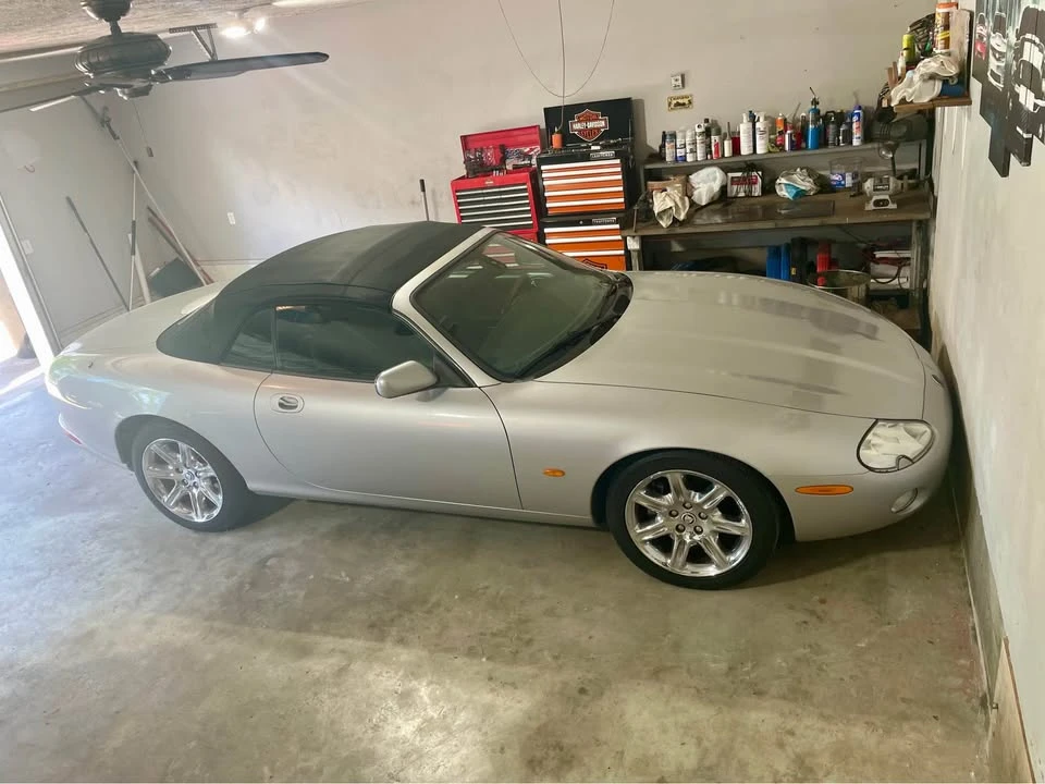 2004 Jaguar X100 XK8 - Image 2 of 4
