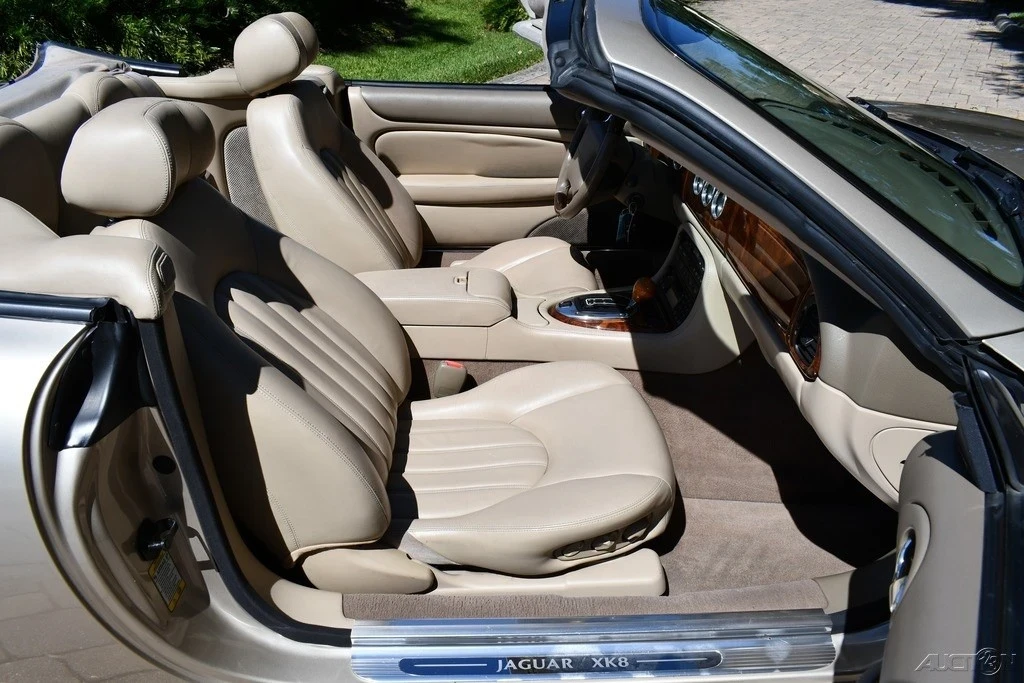 2004 Jaguar X100 XK8 - Image 15 of 21