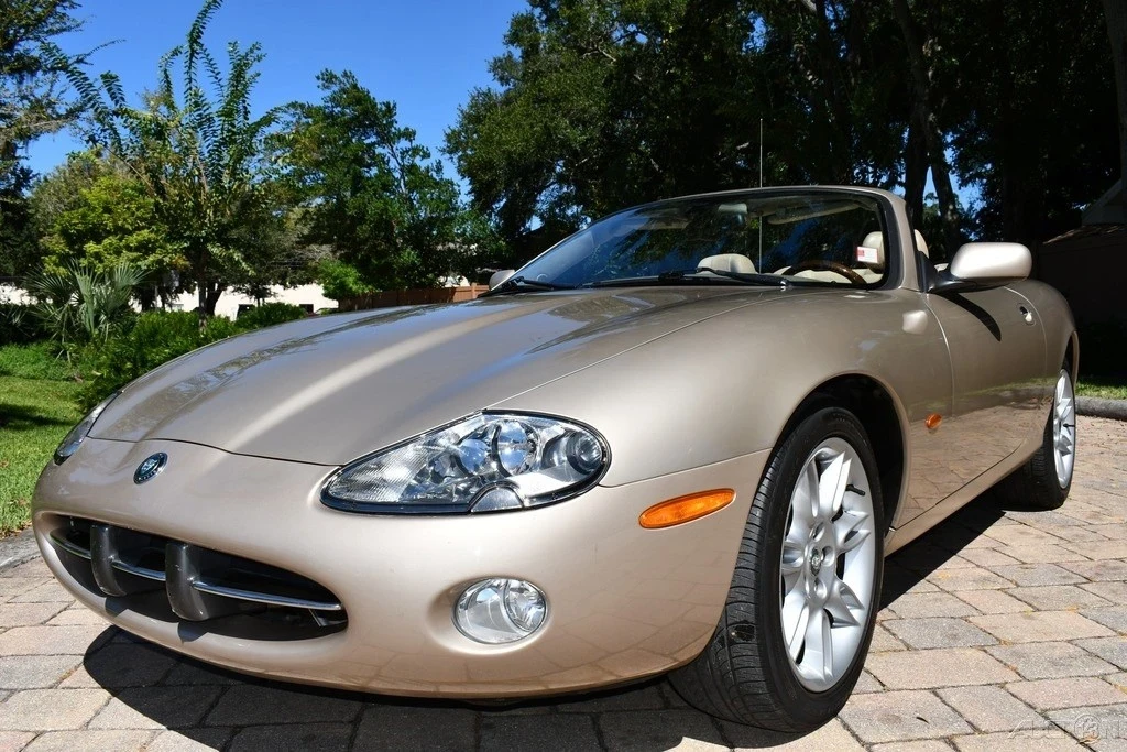 2004 Jaguar X100 XK8 - Image 2 of 21