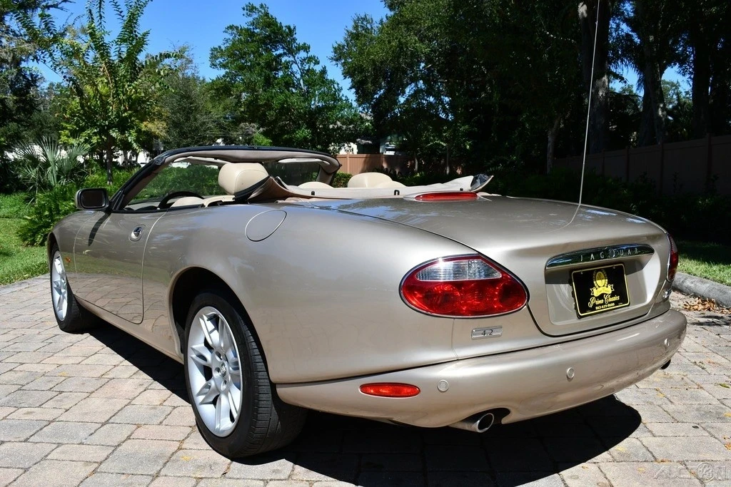 2004 Jaguar X100 XK8 - Image 5 of 21