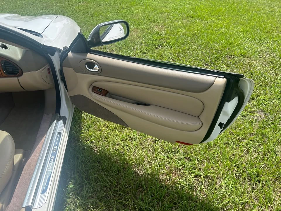 2004 Jaguar X100 XK8 - Image 15 of 20