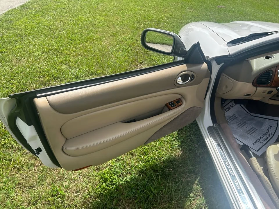 2004 Jaguar X100 XK8 - Image 9 of 20