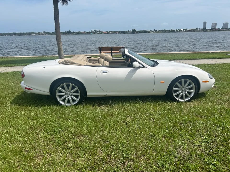 2004 Jaguar X100 XK8 - Image 4 of 20