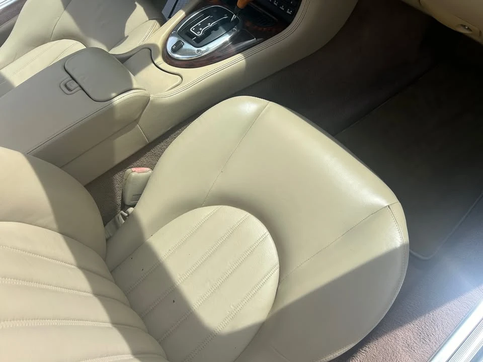 2004 Jaguar X100 XK8 - Image 16 of 20
