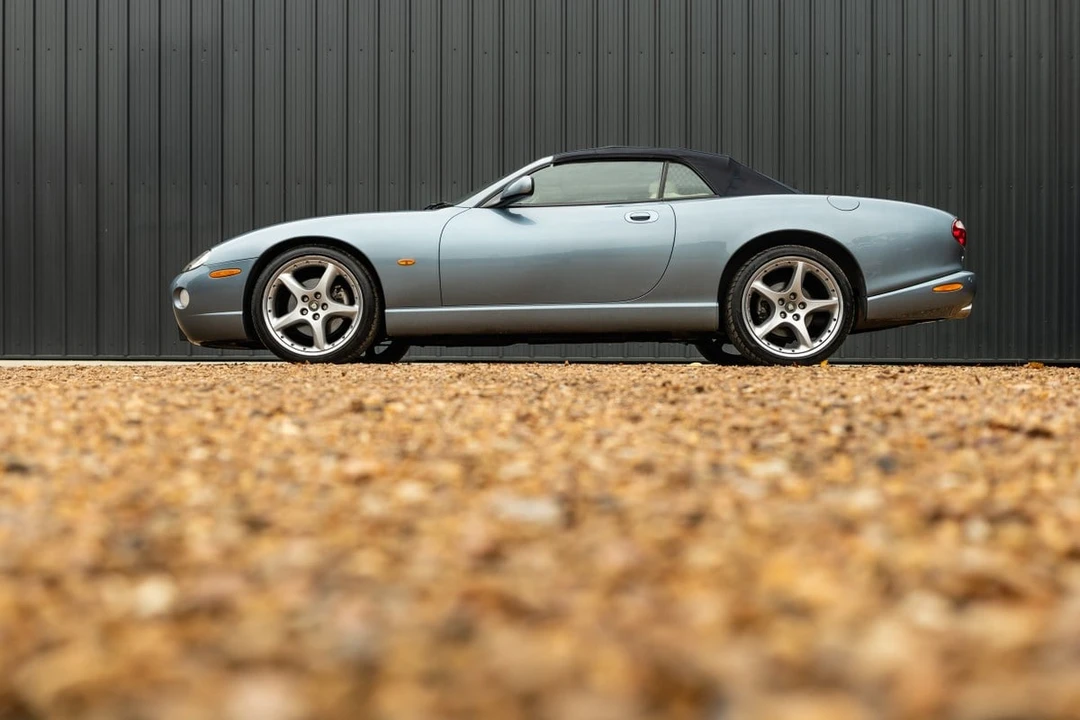 2004 Jaguar X100 XK8 - Image 7 of 30