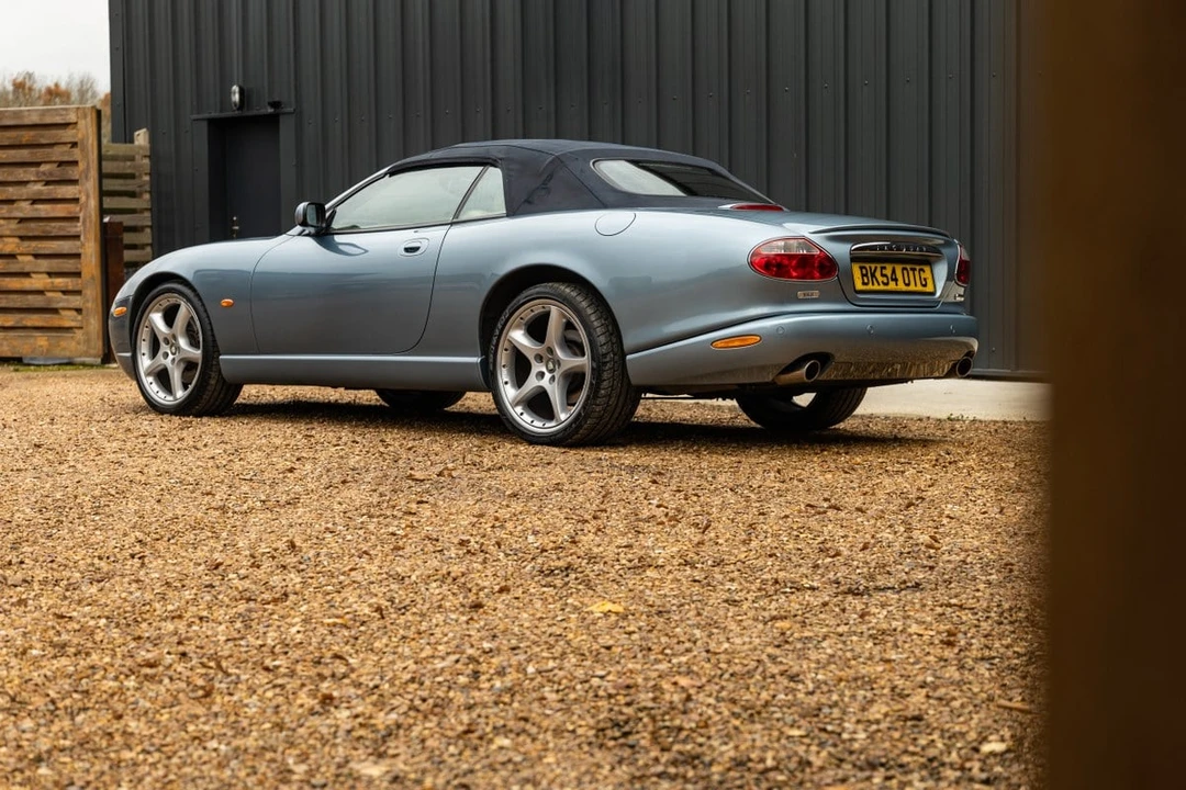 2004 Jaguar X100 XK8 - Image 18 of 30