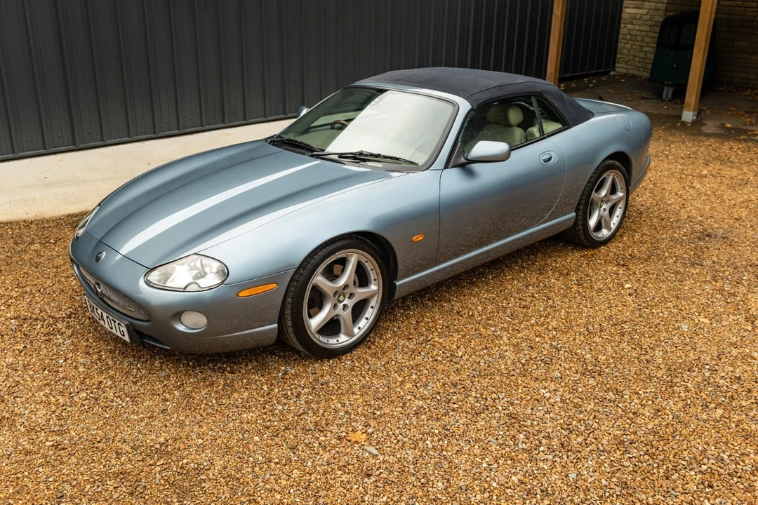 2004 Jaguar X100 XK8 - Image 23 of 30
