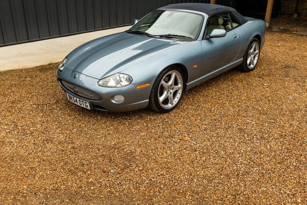 2004 Jaguar X100 XK8 - Image 3 of 30