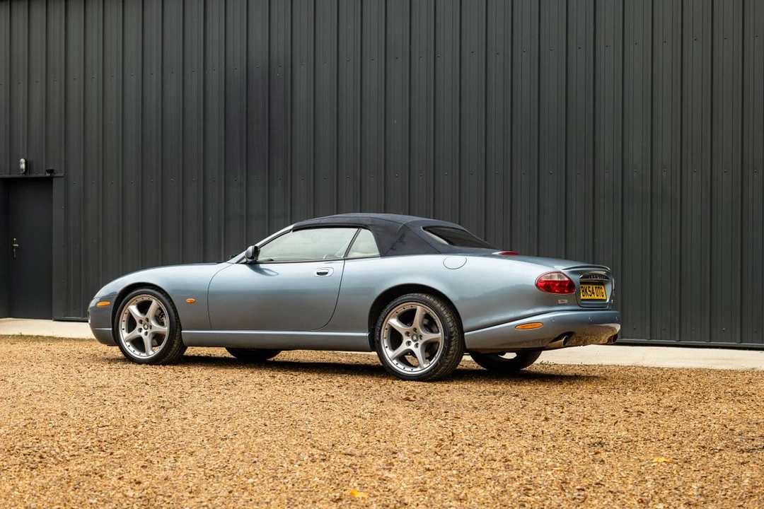 2004 Jaguar X100 XK8 - Image 20 of 30