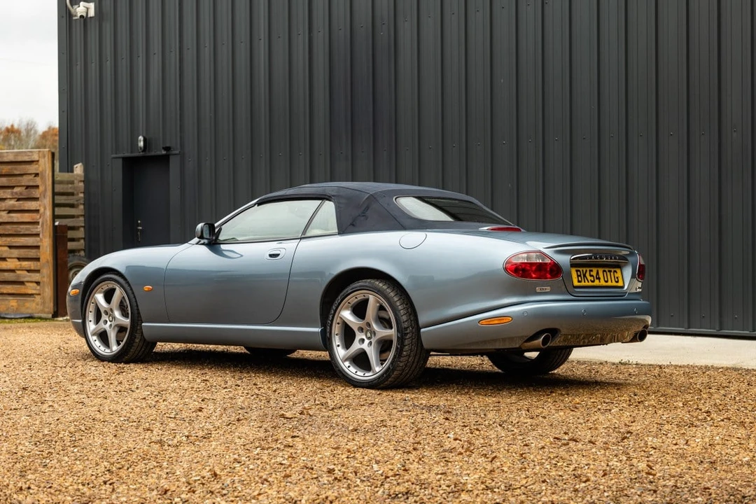 2004 Jaguar X100 XK8 - Image 19 of 30