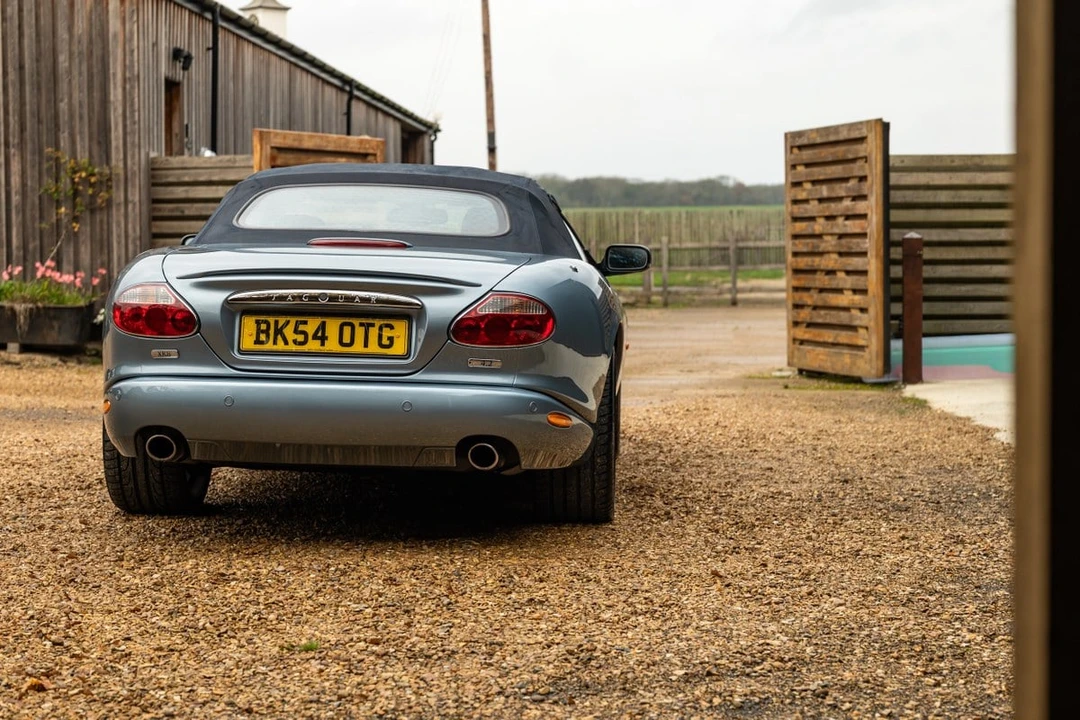 2004 Jaguar X100 XK8 - Image 16 of 30
