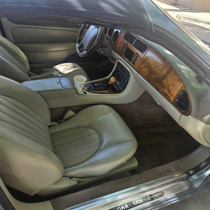 2004 Jaguar X100 XK8 - Image 4 of 9