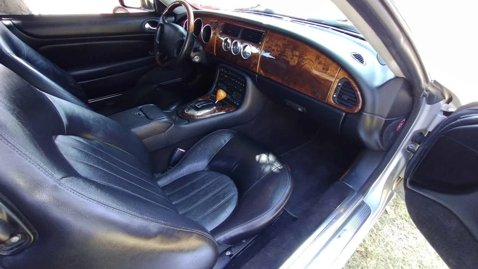2004 Jaguar X100 XK8 - Image 5 of 8