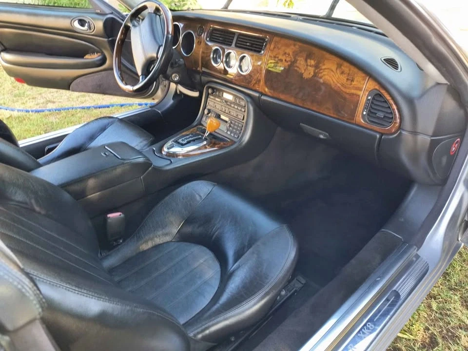 2004 Jaguar X100 XK8 - Image 8 of 11