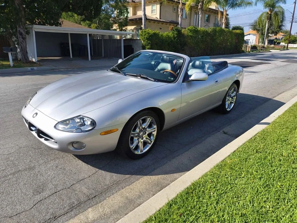2004 Jaguar X100 XK8 - Image 4 of 11
