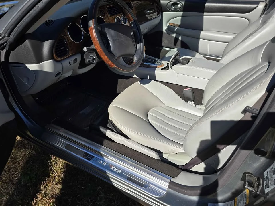 2004 Jaguar X100 XK8 - Image 9 of 15