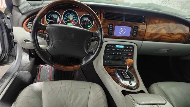 2004 Jaguar XK8 Convertible