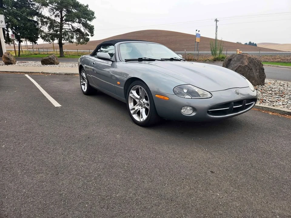 2004 Jaguar X100 XK8 - Image 2 of 12