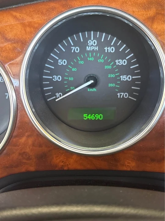 2004 Jaguar X100 XK8 - Image 3 of 7