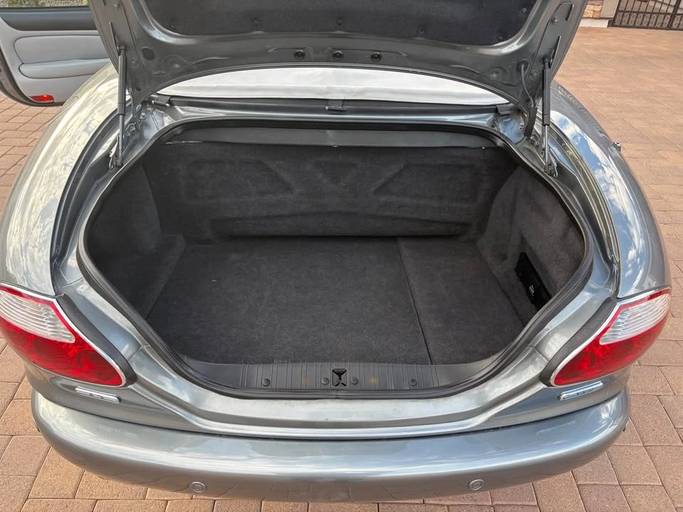 2004 Jaguar X100 XK8 - Image 7 of 7