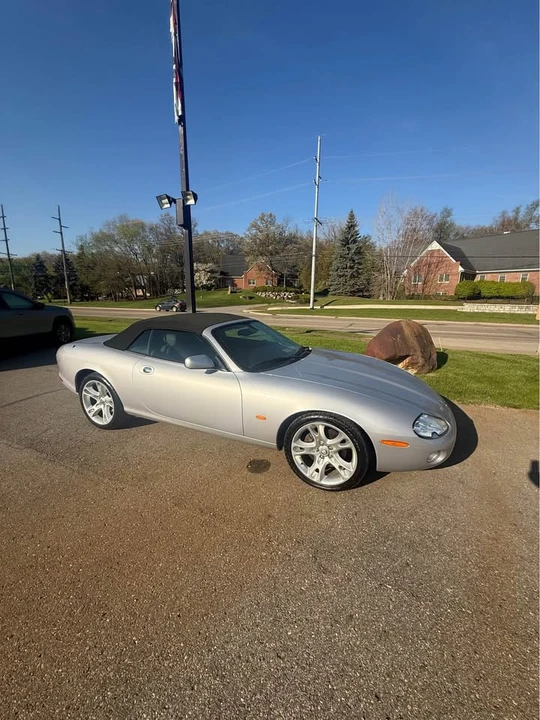 2004 Jaguar X100 XK8 - Image 3 of 10