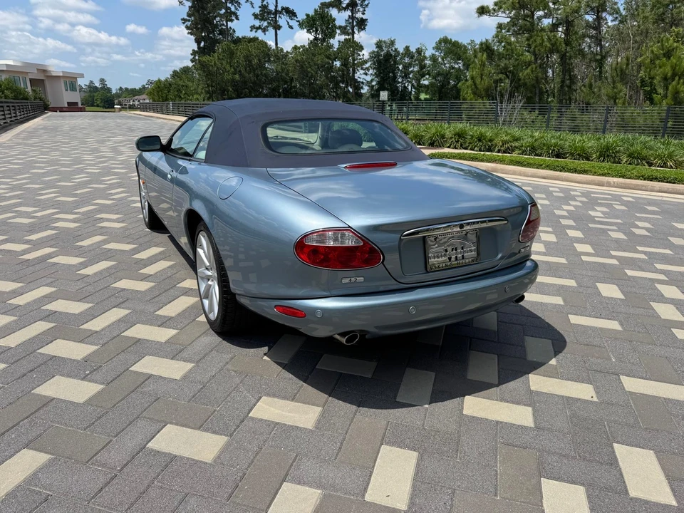 2004 Jaguar X100 XK8 - Image 19 of 31