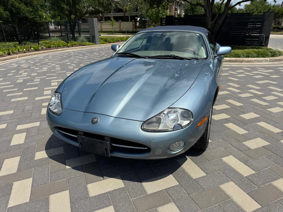 2004 Jaguar X100 XK8 - Image 11 of 31